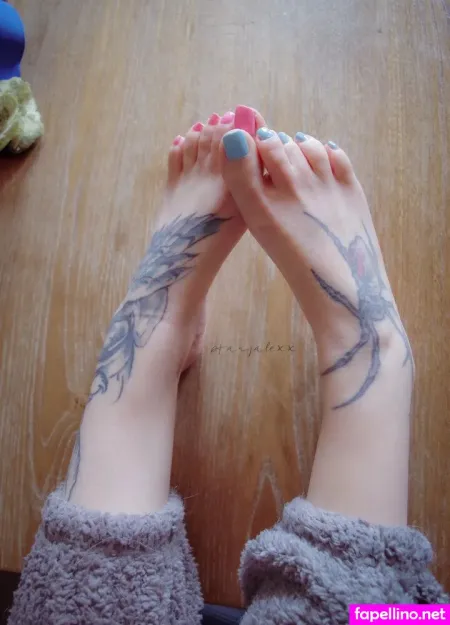 Alexandrafxxt OnlyFans Thumbnail #dvFRlieQWm