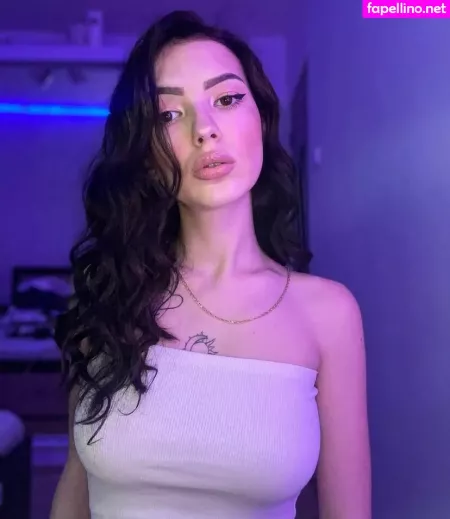 Alexandragalatan OnlyFans Thumbnail #Lq66MZq6ix