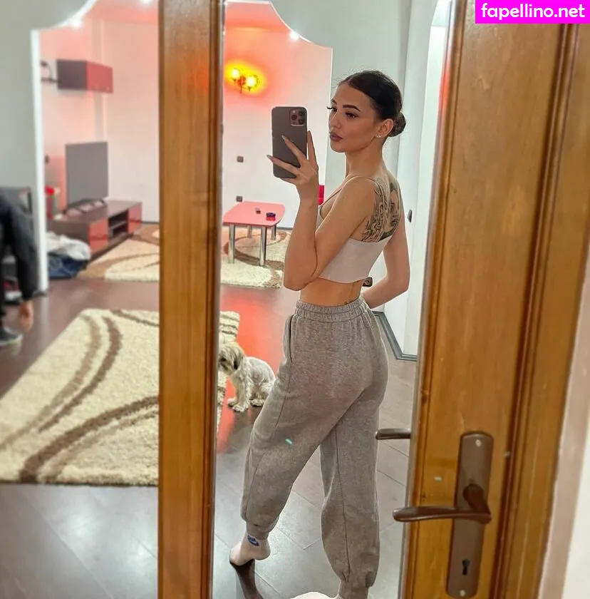 __ale__23__1, alexandragalatan, ilnalexandra3 Nude Leaked OnlyFans Photo #NChVrQ4ESF