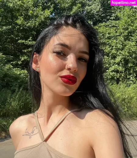 Alexandragalatan OnlyFans Thumbnail #YLAz90Z43E