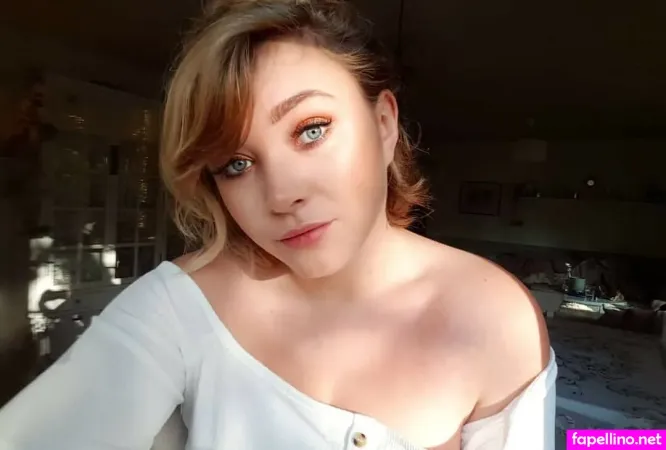 Alexandrarose X OnlyFans Thumbnail #uBhmkma245