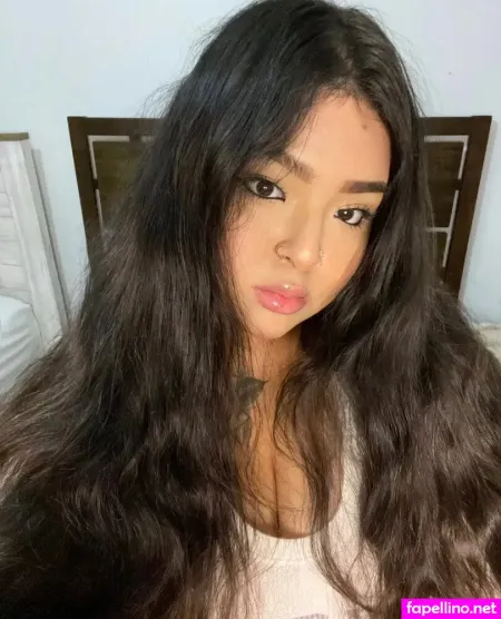 Alexandrathickumss OnlyFans Thumbnail #vZUFnH9Fw6