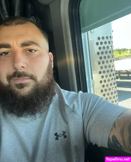 Alexandre3210 OnlyFans Thumbnail #4qk20P4FDT