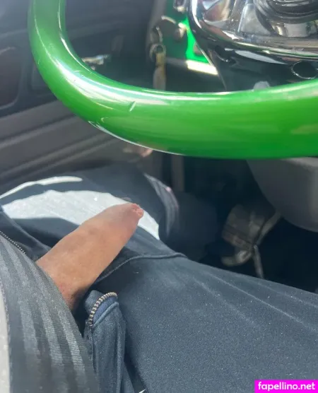 Alexandre3210 OnlyFans Thumbnail #76Fs15ijEW