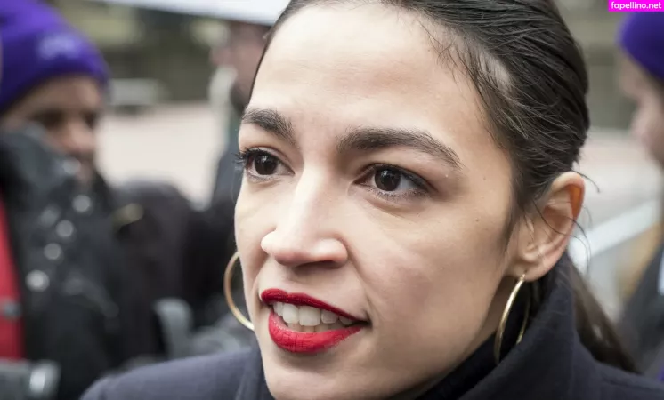 Alexandria Ocasio Cortez OnlyFans Thumbnail #9xgJU5vkWG