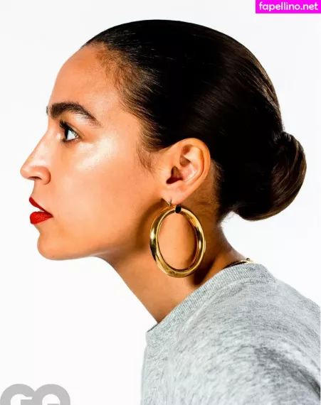 Alexandria Ocasio Cortez OnlyFans Thumbnail #I4cJh5WLP9