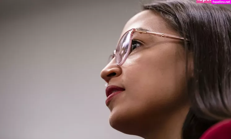 Alexandria Ocasio Cortez OnlyFans Thumbnail #sm3h29X8JB