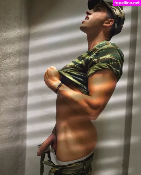 Alexandrosr OnlyFans Thumbnail #B0ctRDKchT