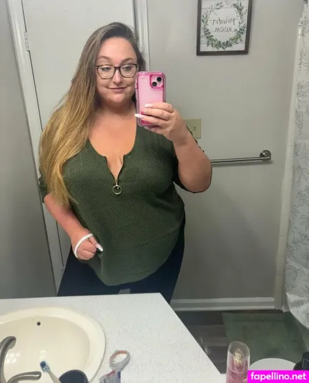 Alexandrraah OnlyFans Thumbnail #0T6dXiolLz