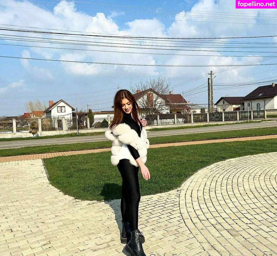 alexaon01, the._alexa01 Nude Leaked OnlyFans Photo #9BxM6Pech6