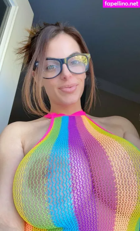 Alexapearl OnlyFans Thumbnail #zf8nyHwdqu