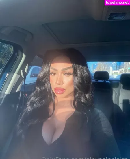 Alexasinclaire OnlyFans Thumbnail #U7NbLHlo9t