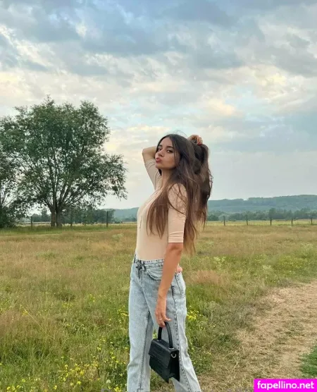 Alexastylee OnlyFans Thumbnail #VuIi1O13rF