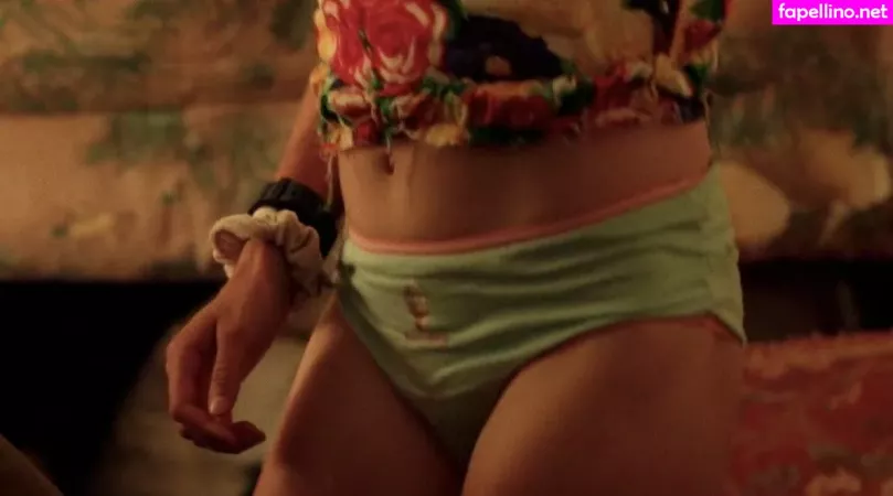 Alexi Pappas OnlyFans Thumbnail #3vfDKh0xek