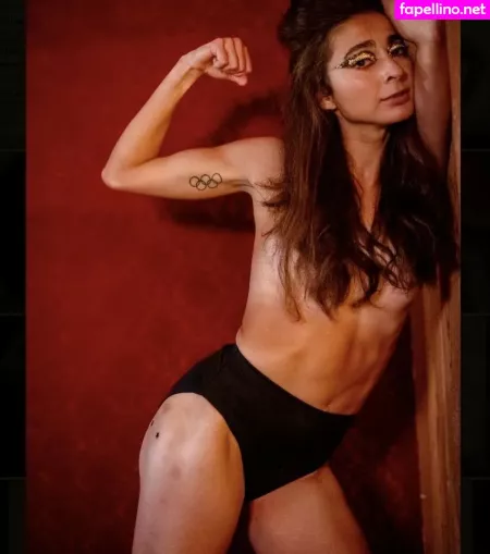 Alexi Pappas OnlyFans Thumbnail #HEA76DJXmV