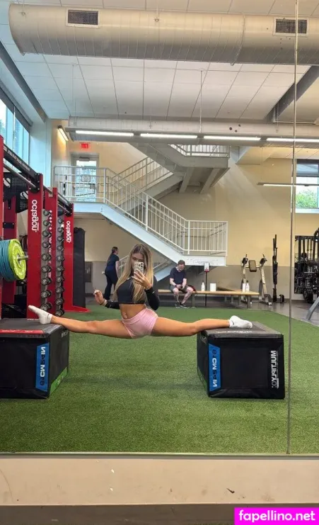 Alexia Dobry OnlyFans Thumbnail #vAqdGTBWuE