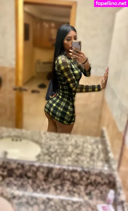 Alexia Lombardi OnlyFans Thumbnail #hXCQnNf4WN