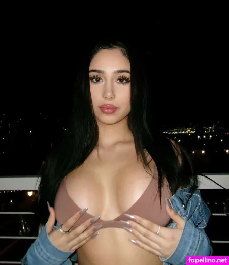 Alexia Magallon OnlyFans Thumbnail #mgB49qdSEg
