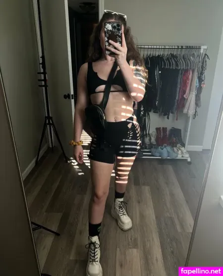 Alexiabeauty6969 OnlyFans Thumbnail #32IcHkEC4b