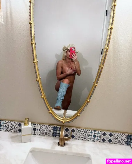 Alexiarosexo OnlyFans Thumbnail #7fwEF1igES