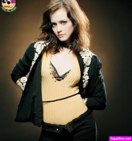 Alexis Bledel OnlyFans Thumbnail #3sI5YJOPoH