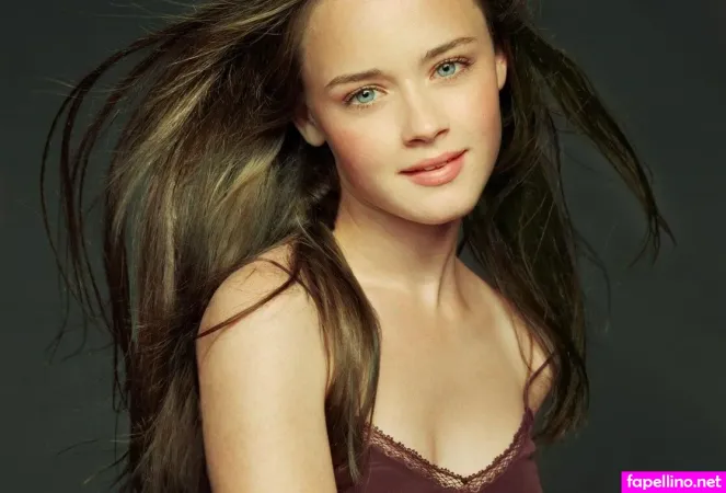 Alexis Bledel OnlyFans Thumbnail #L7R4WSrQYa