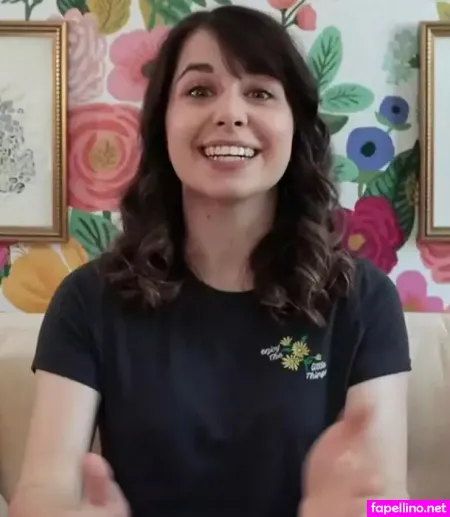 Alexis Dahl Main Profile Photo