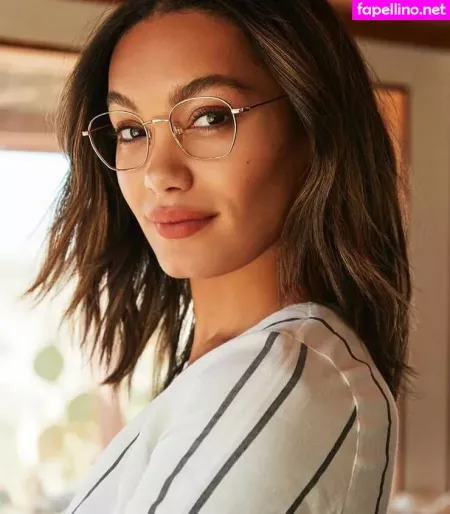 Alexis Gaube OnlyFans Thumbnail #YMOgSeRRyr