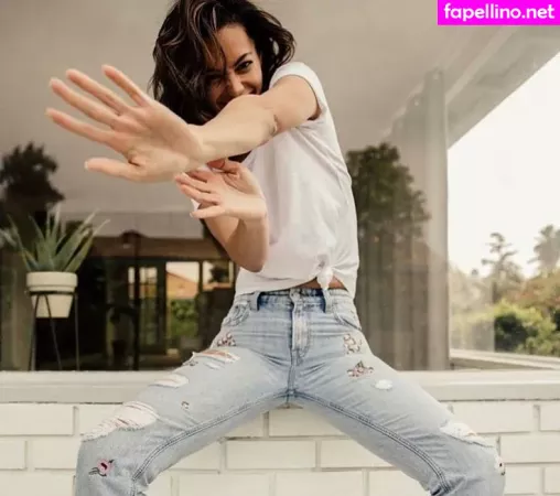 Alexis Gaube OnlyFans Thumbnail #ovByn83LnV