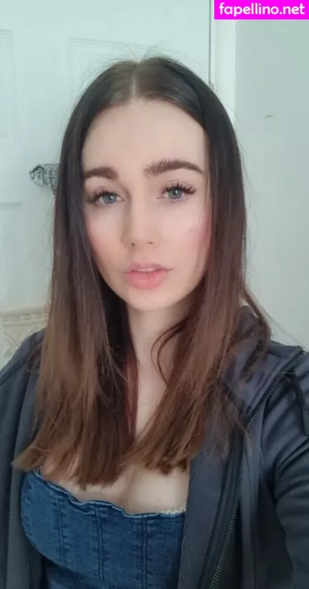 Alexis Healy OnlyFans Thumbnail #U3Ta7MO4lm