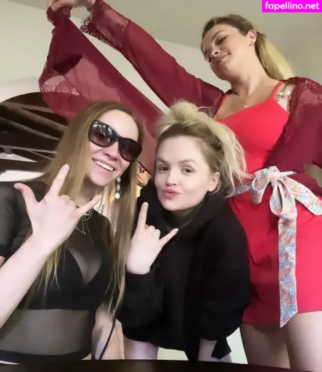 Alexis Knapp OnlyFans Thumbnail #8fe6IGWdvO