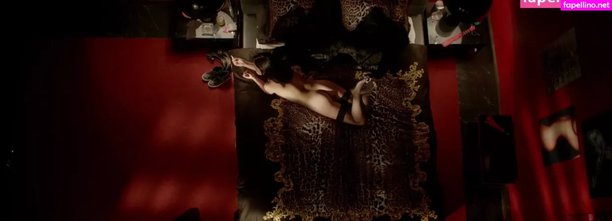 Alexis Knapp OnlyFans Thumbnail #YLlAnZvqZ0