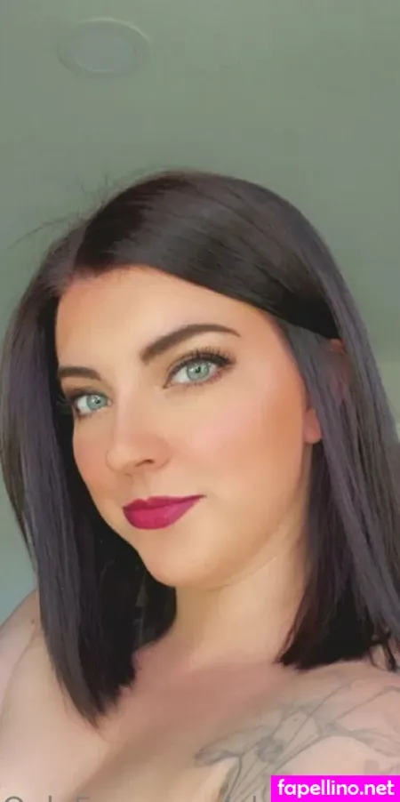 Alexis Peaches1 OnlyFans Thumbnail #3P0scbQjm7