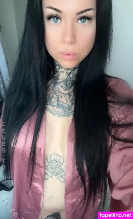 Alexis Riley OnlyFans Thumbnail #mxdWkEja83