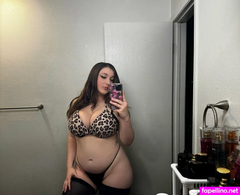 alexis.adventuress, sexilexxxi228 Nude Leaked OnlyFans Photo #7eMERGav9t