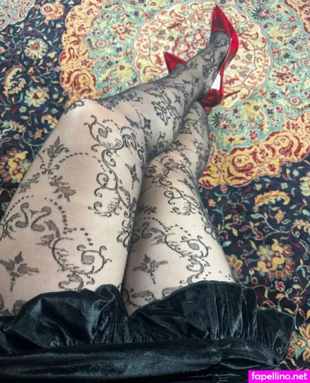 Alexis Thebaddest Nylons OnlyFans Thumbnail #5smxJT5J8F