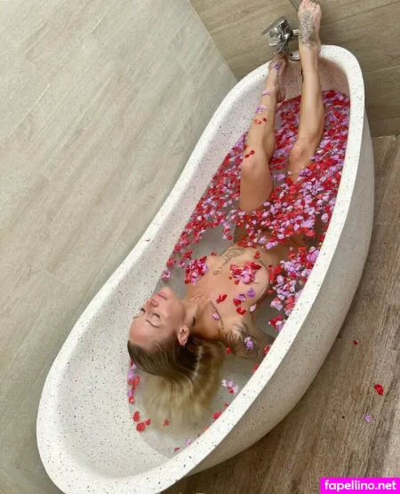 Alexisblake OnlyFans Thumbnail #qLizVDHUt3