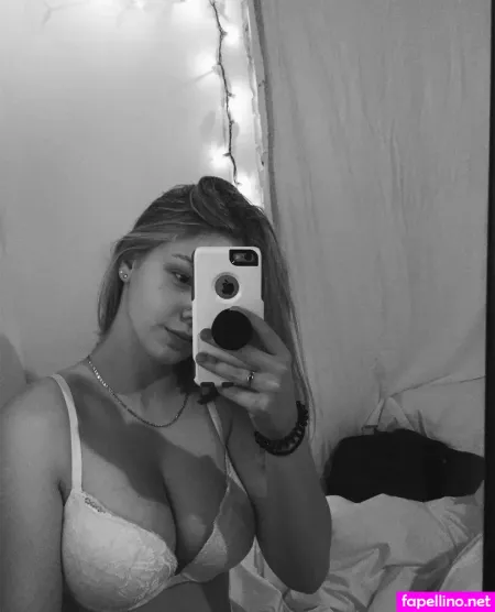 Alexisfogartyy OnlyFans Thumbnail #2mL28czQsf