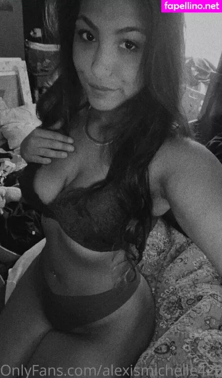 Alexismichelle420 OnlyFans Thumbnail #YTcKypqPwA