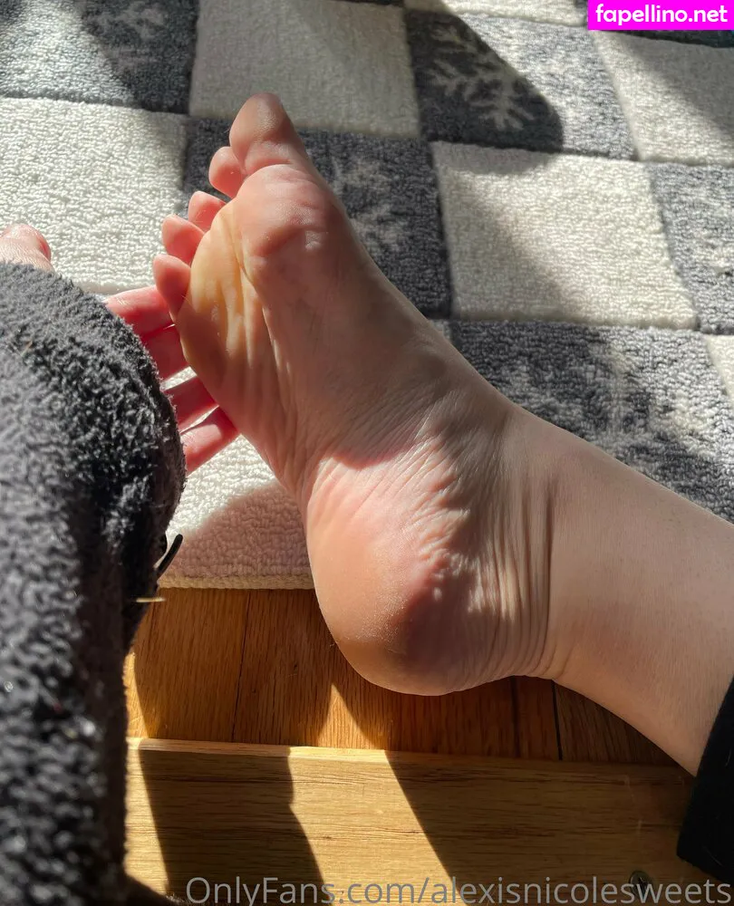 alexisnicolecakes, alexisnicolesweets Nude Leaked OnlyFans Photo #BiUSNs9Ce9