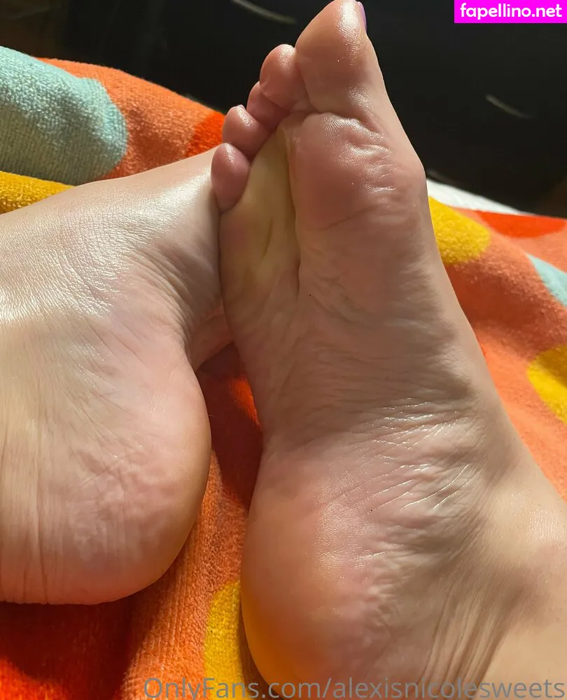 alexisnicolecakes, alexisnicolesweets Nude Leaked OnlyFans Photo #BjXp7RuqKV