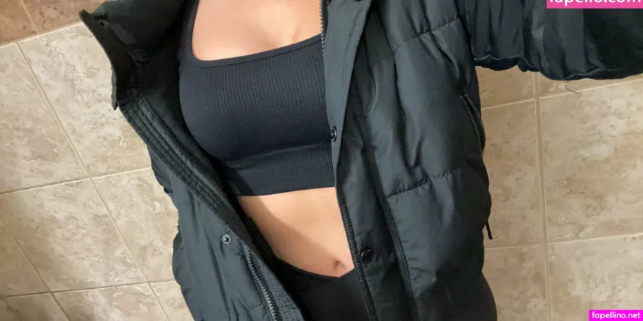 Alexissss24 OnlyFans Thumbnail #2BIVfUDUIm