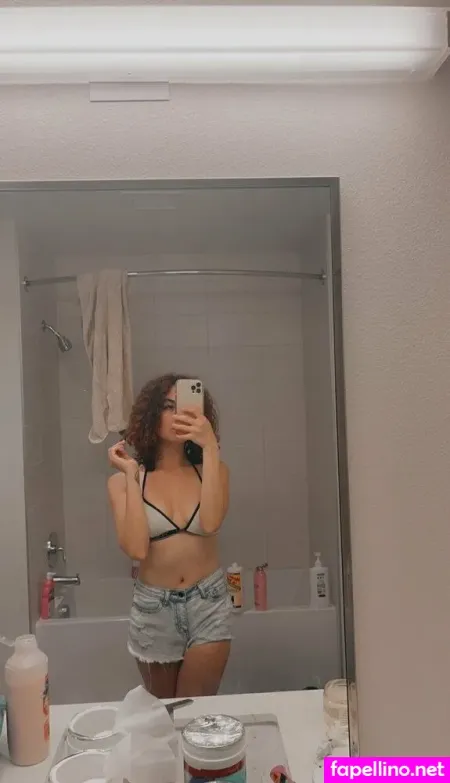 Alexissss24 OnlyFans Thumbnail #wyEVOpA2Q1