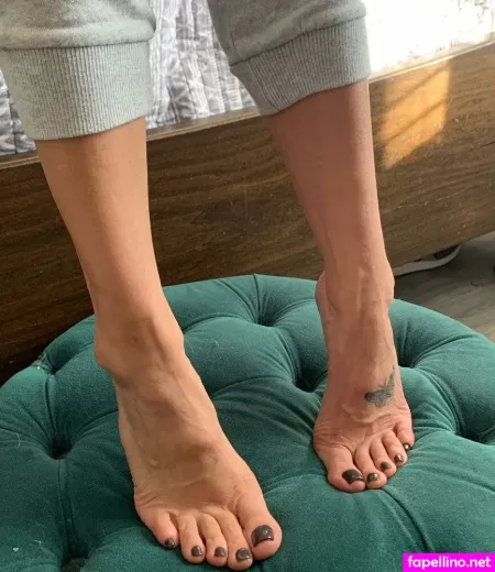 Alexisyogafeet OnlyFans Thumbnail #c6zeIESHgW