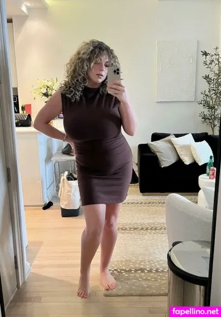 Alexonthemic Main Profile Photo