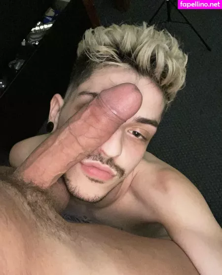Alexroman OnlyFans Thumbnail #kzHcqxhbGs
