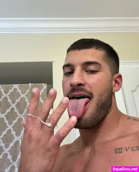 Alexviera35 OnlyFans Thumbnail #1mhnneYUYa