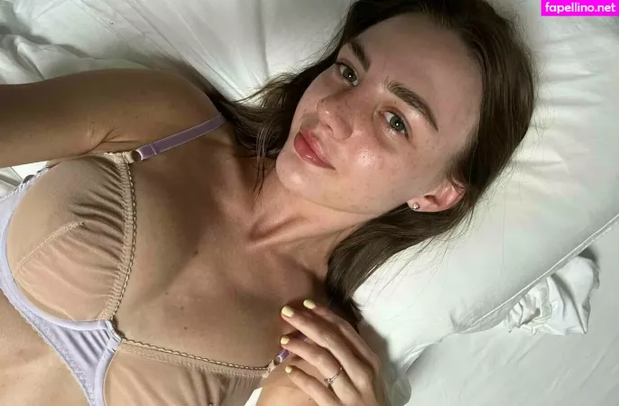 Alexxisren OnlyFans Thumbnail #Jmog7nkn8x