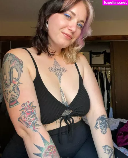 Alexxskye OnlyFans Thumbnail #rlK1BTSXzb