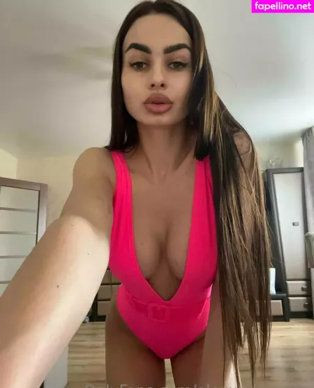 Alexxxa Queen OnlyFans Thumbnail #j9rmqIcEdE